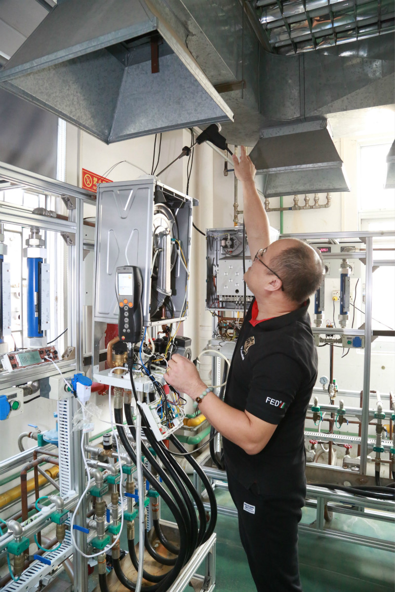 【瑞馬人物專訪】周劍鋒：寶劍鋒從磨礪出，梅花香自苦寒來